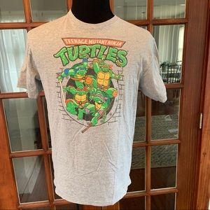 Teenage Mutant Ninja Turtles Gray T-Shirt